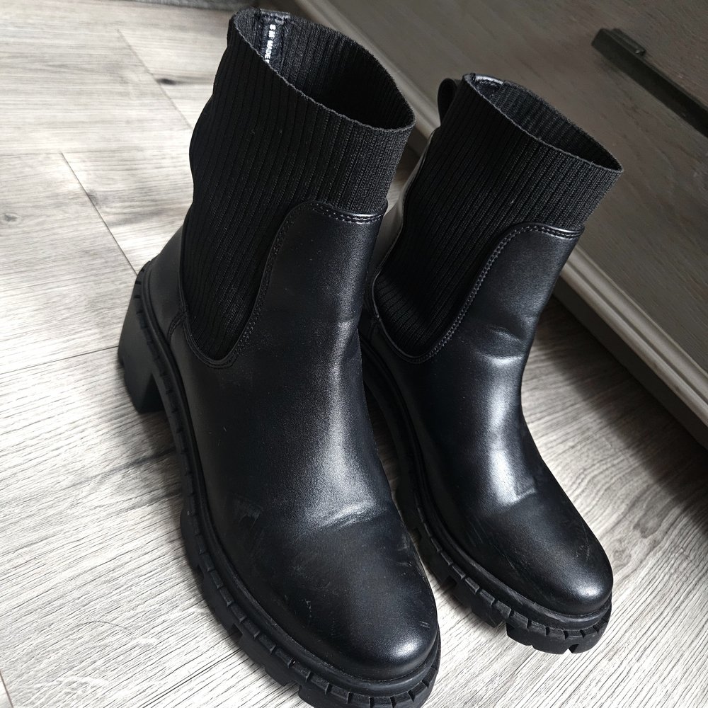 Steve Madden Boots